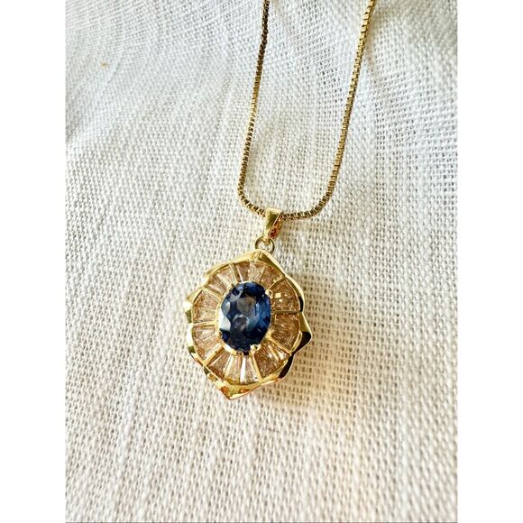 Sapphire blue oval cubic zirconia with baguette floss gold color pendant necklac - Picture 2 of 4